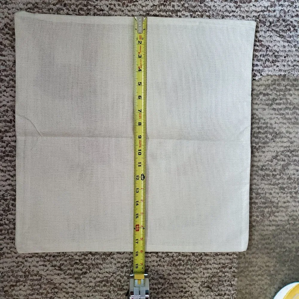 Santa Clause‎ Holiday Throw Pillow Case 18 x18 NEW